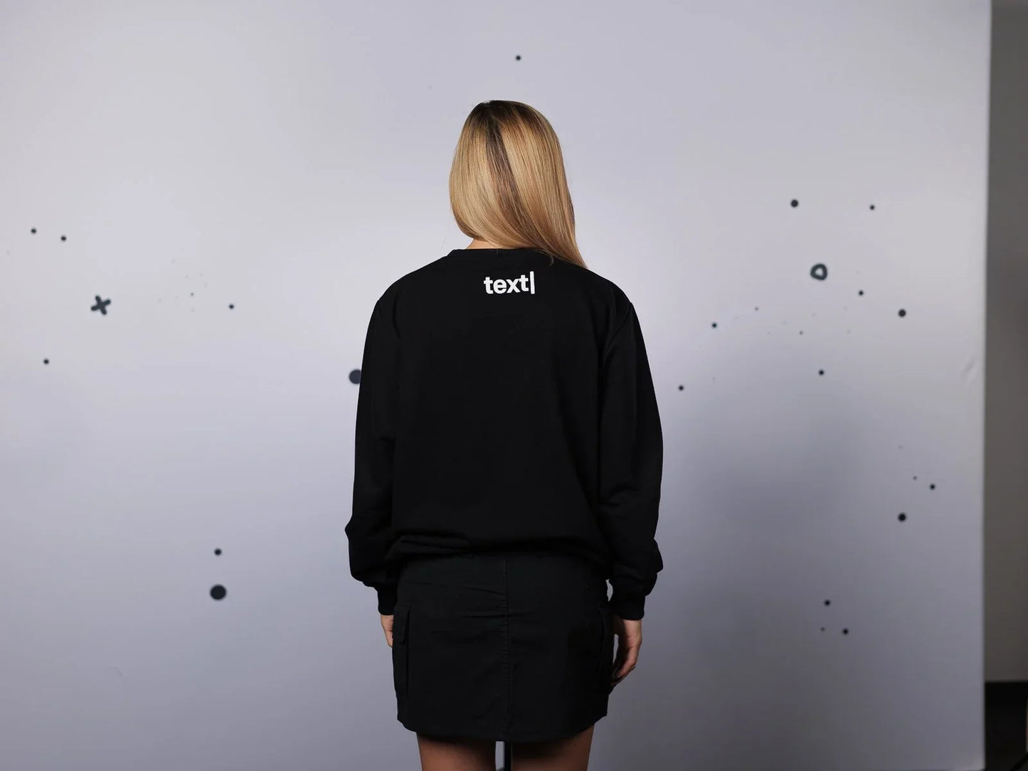 text| Sweatshirt | Unisex | black